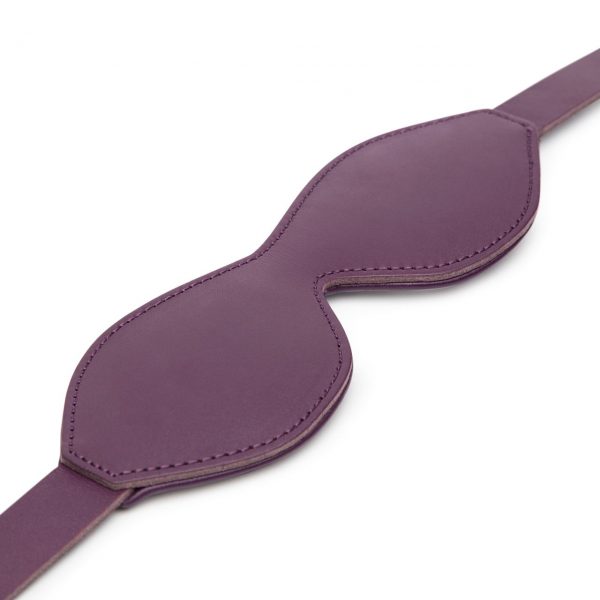0015258_fifty-shades-freed-cherished-collection-leather-blindfold