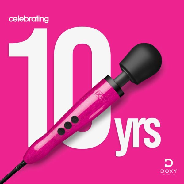 3000x3000_diecast_hotpink_10yrs